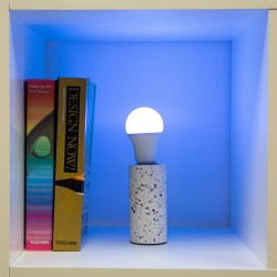 Ampoule LED connectée KOZii, éclairage blancs + couleurs, E27 A60 Opaque 9W